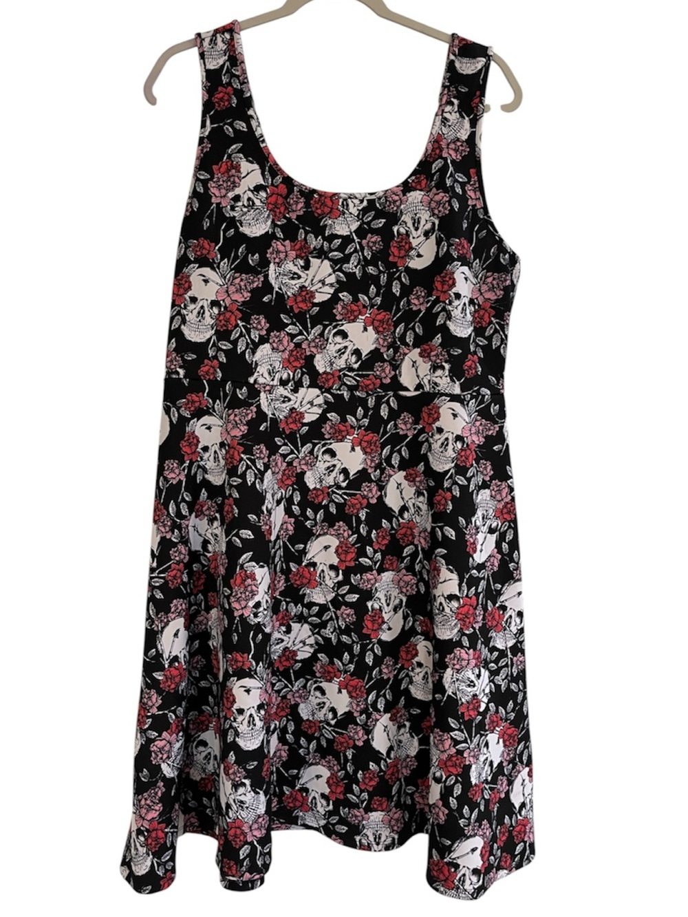 TORRID FLORAL SKULL GOTH SCUBA SKATER DRESS BLK PINK RED WHT SIZE 1 PLUS SIZE 1X